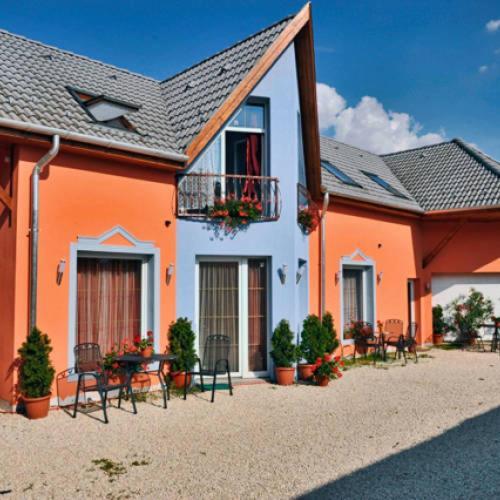 Vintiamo Aparthotel *